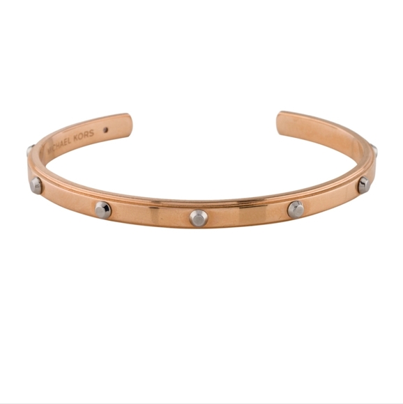 MICHAEL KORS Two-Tone Astor Studded Cuff - Picture 2 of 10